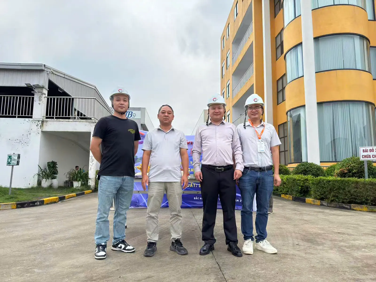 Trạm điện mặt trời 1700KW Giai đoạn 1